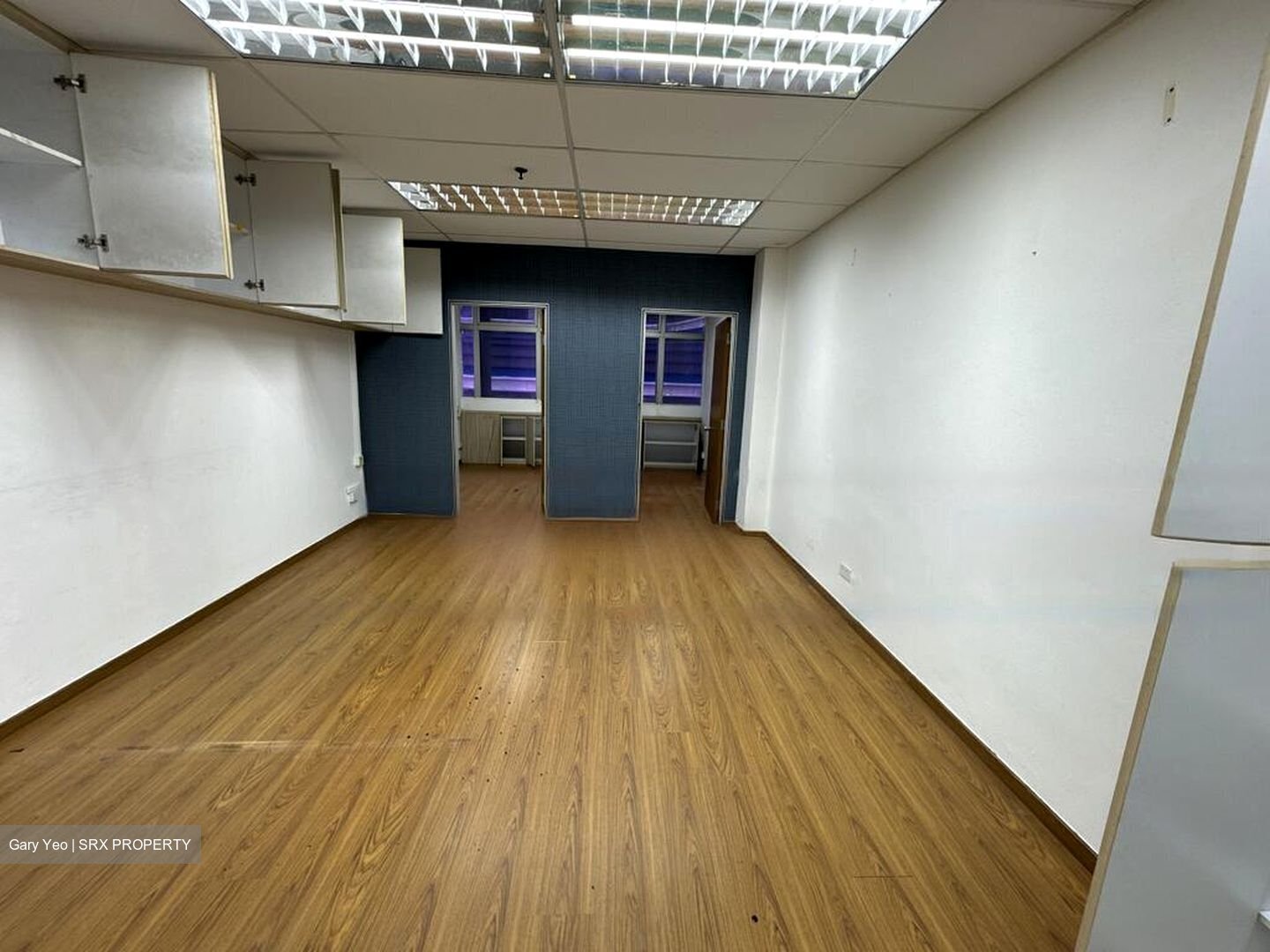 Golden Sultan Plaza (D7), Retail #457136421